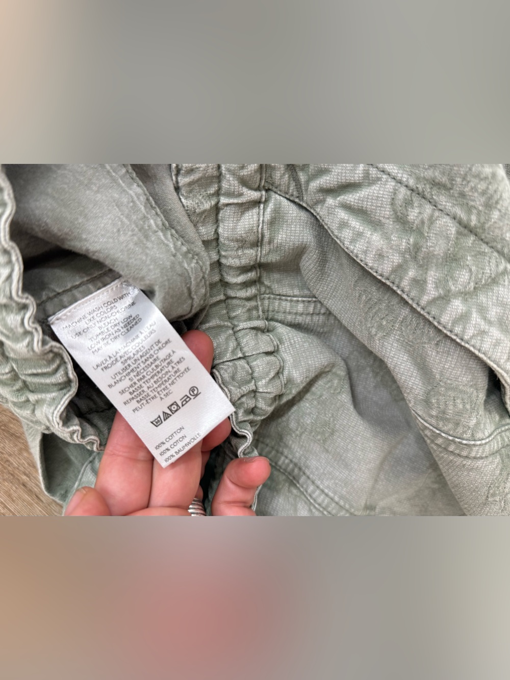 Pilcro Izzie Relaxed Full-Length Cargo Barrel Pants Size S NWOT - Picture 13 of 13